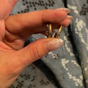 David Yurman two toned crossover earrings. Needs to be cleaned